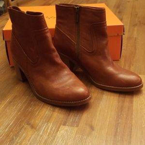 Arturo Chiang Masin Bootie Leather Bootie Sz 6.5